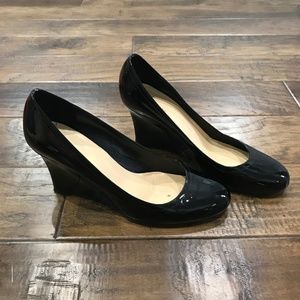 Kate Spade Black Patent Marli Too Wedge Size 10.5